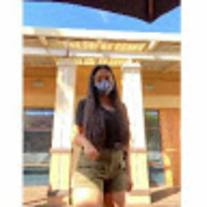 Meet your Posher, Christine mae